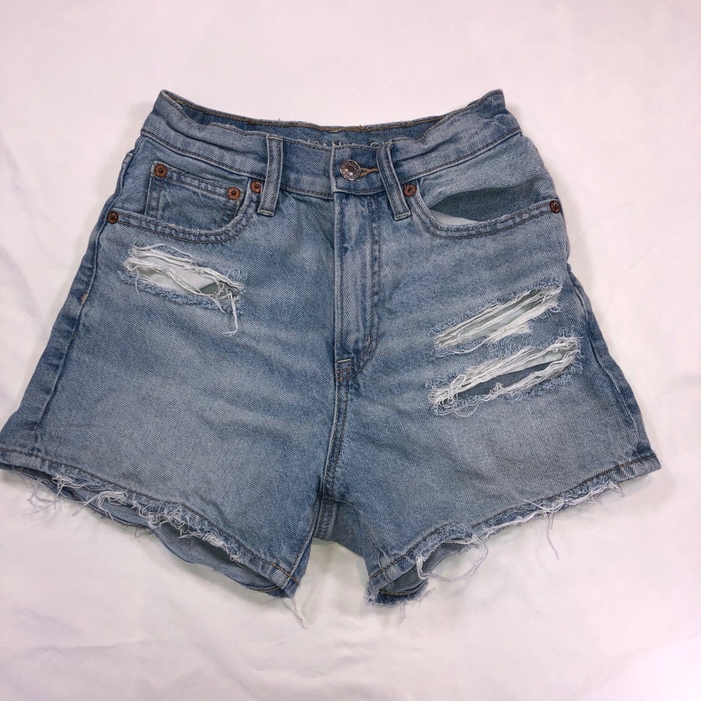 American Eagle Strigid Distressed Denim Shorts Light Wash Blue Frayed Hem 01055